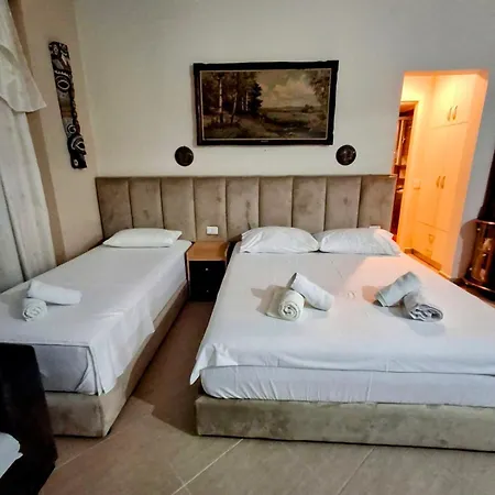 Klea Hostel *